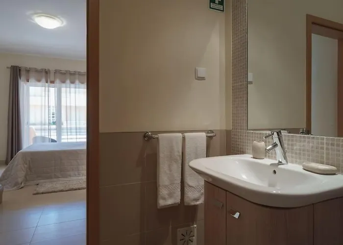 Apartment New !! One Bedroom - Banda Musical Blue