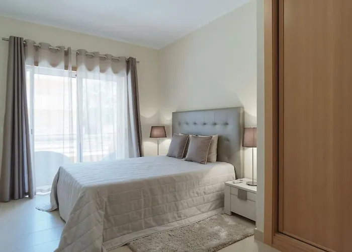 New !! One Bedroom - Banda Musical Blue Apartment