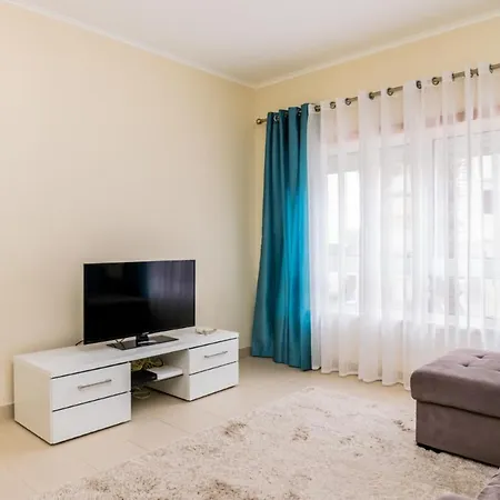 New !! One Bedroom - Banda Musical Blue