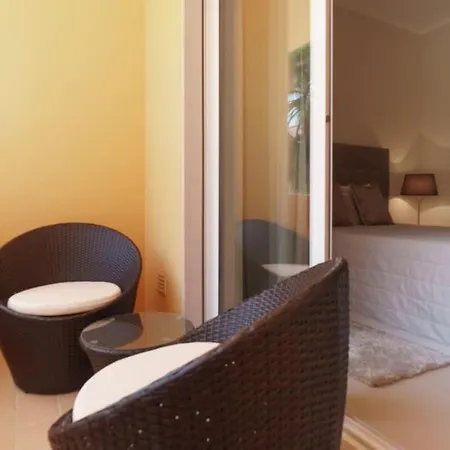 New !! One Bedroom - Banda Musical Blue Appartement *