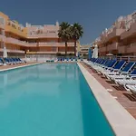 Apartman New !! One Bedroom - Banda Musical Blue